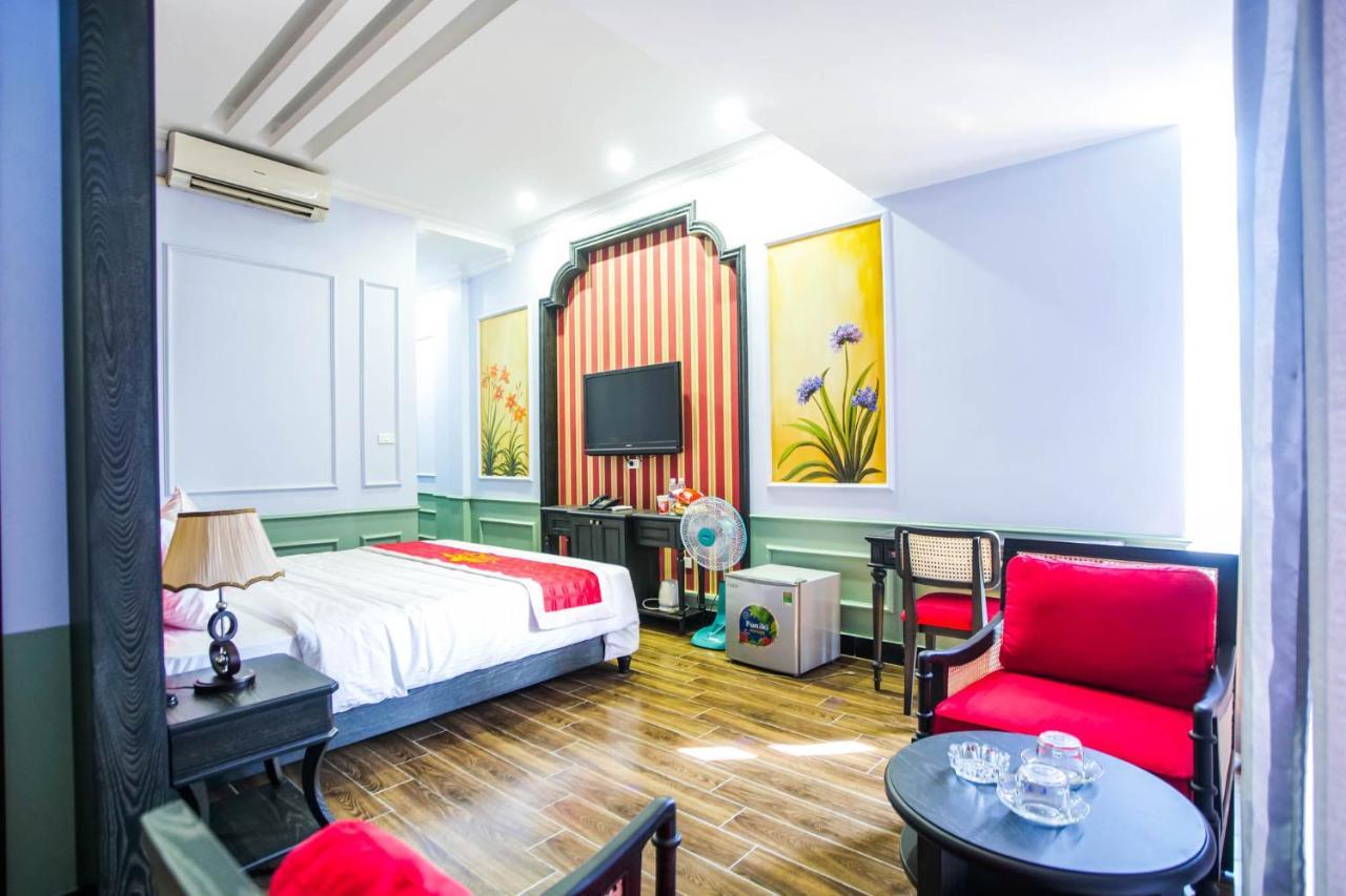 Lavender Hotel Tuyen Quang Exterior foto